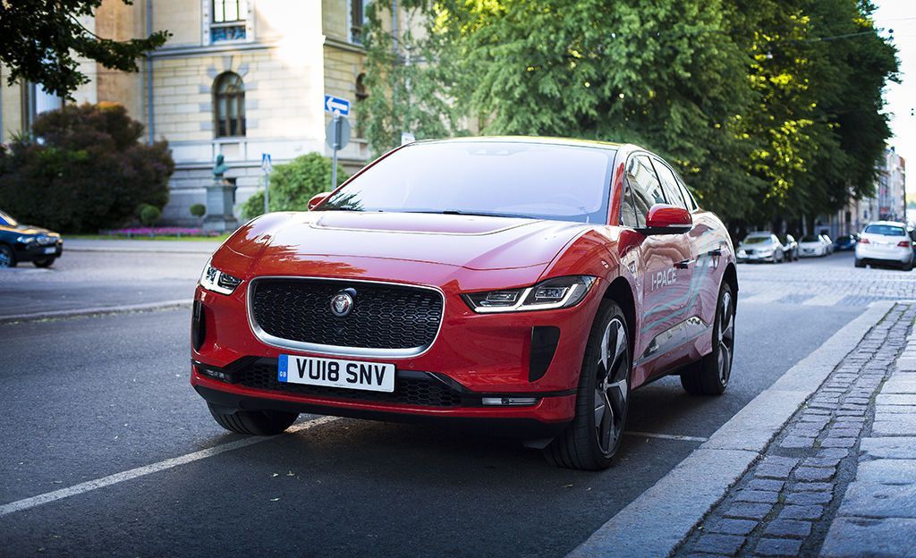 Vuoden Auto Euroopassa: Jaguarin täyssähköauto I-Pace vei kovan kisan