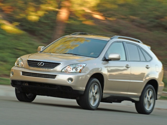 Autoesittely Lexus RX300 2004-2007