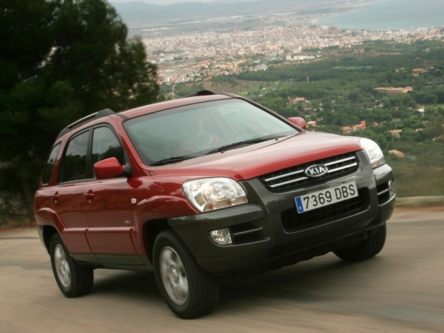 Autoesittely Kia Sportage 2005-2007
