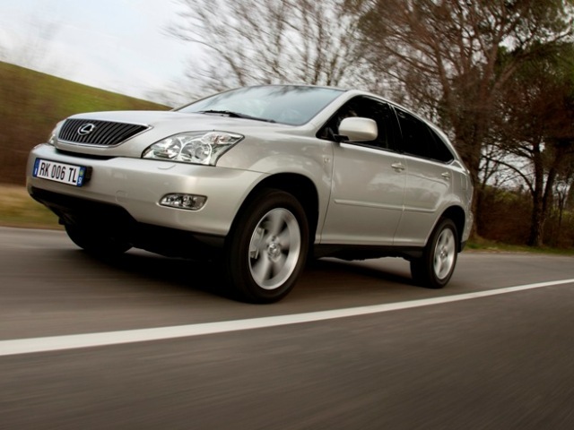Autoesittely Lexus RX 2008