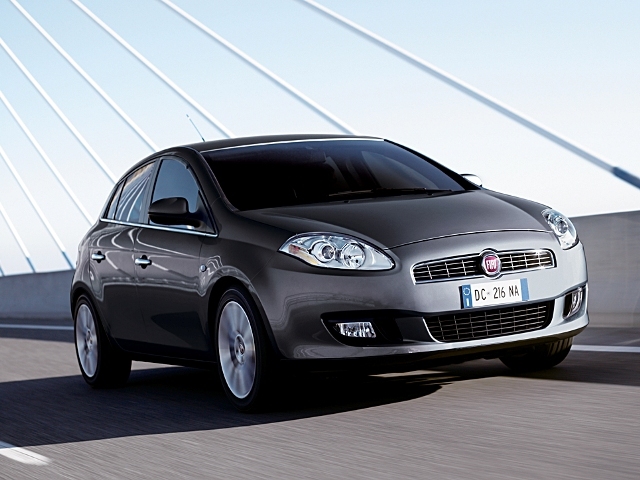 Autoesittely Fiat Bravo 2008-2009
