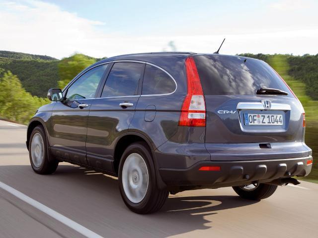 Autoesittely Honda CR-V 2007-2009