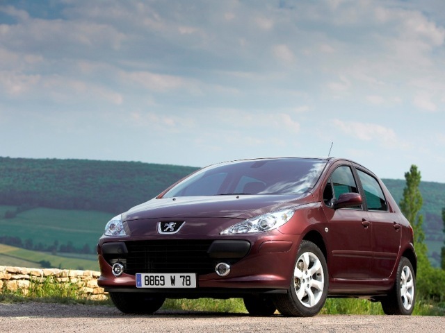 Autoarvio: Koeajossa Peugeot 307 Wagon HDi 90 Premium Plus