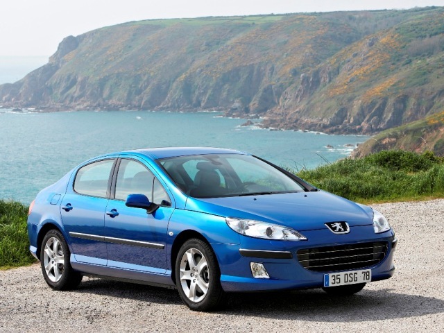 Autoesittely Peugeot 407 2008-2010