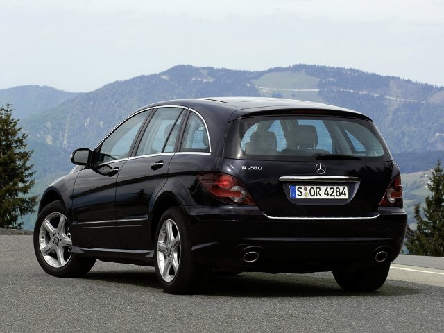 Autoesittely Mercedes-Benz R-sarja 2008-2011