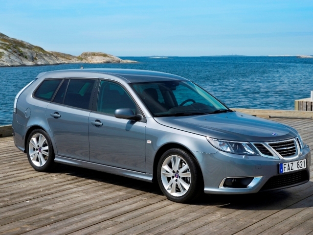Autoesittely Saab 9-3 2008-2011