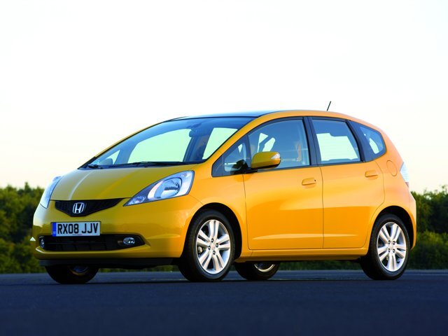 Autoarvio: Koeajossa Honda Jazz 1.4i Comfort