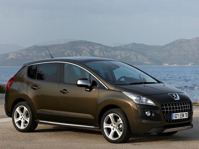 Autoesittely Peugeot 3008 2009-2010