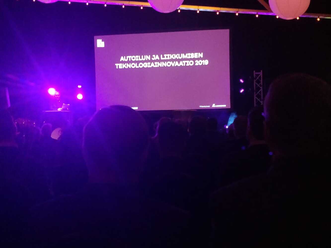 Yllättävät suomalaiset autoalan innovaatiot – TactoTek ja Foreca palkittiin