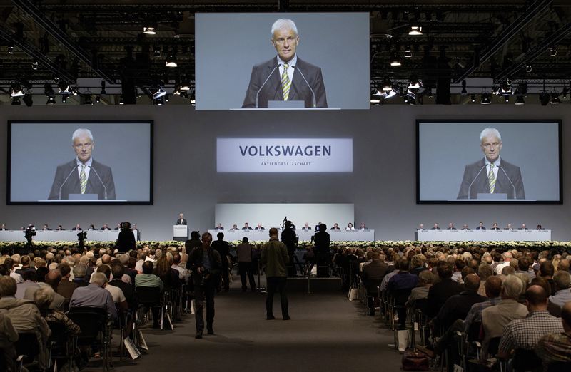 VW:n pääjohtaja Müller: ”Teemme sähköisestä liikkumisesta yhtiön tunnusmerkin”