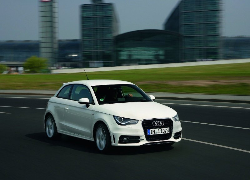 Autoesittely Audi A1 (2011)