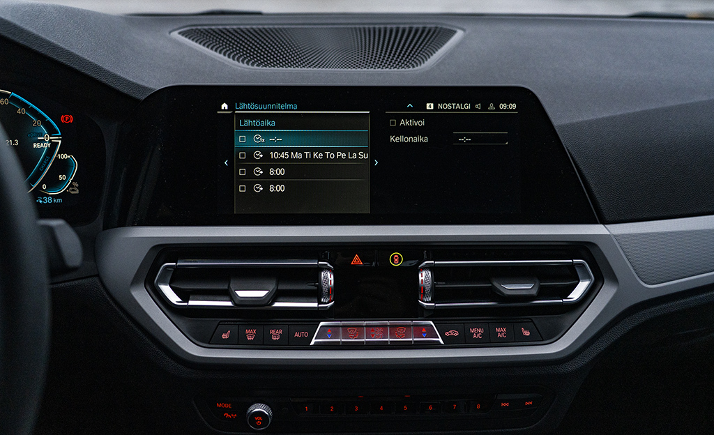 BMW 330 e latausasetukset