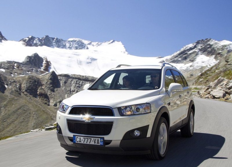 Autoarvio: Koeajossa Chevrolet Captiva 2.2D LS 