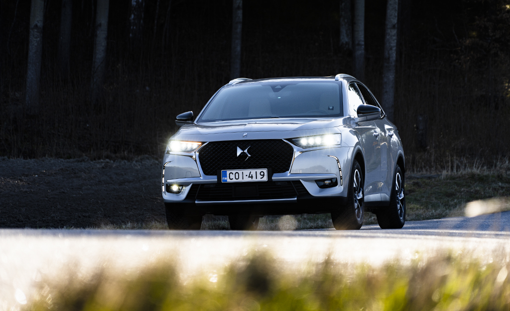 DS 7 Crossback E-Tense 4X4