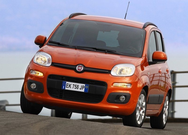 Autoesittely Fiat Panda 2012