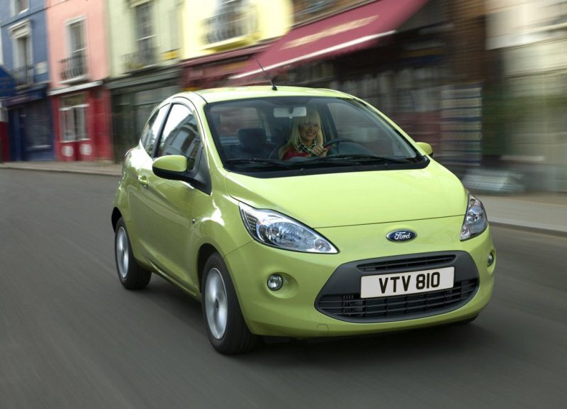 Autoesittely Ford Ka 2012
