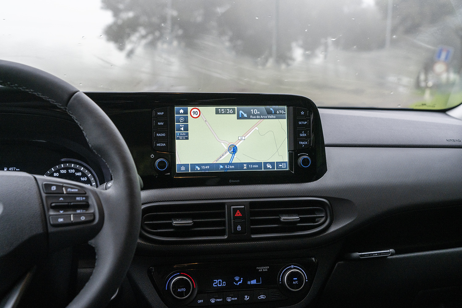 Hyundai i10 multimediaj&auml;rjestelm&auml; 8 tuumaa