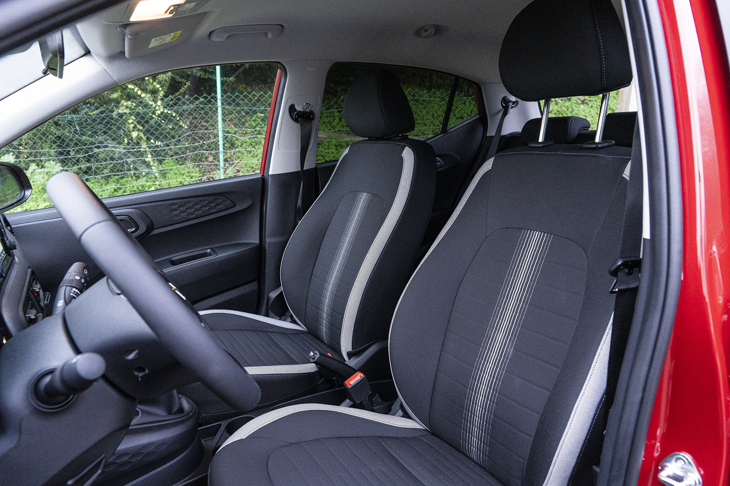 Hyundai i10 etupenkit