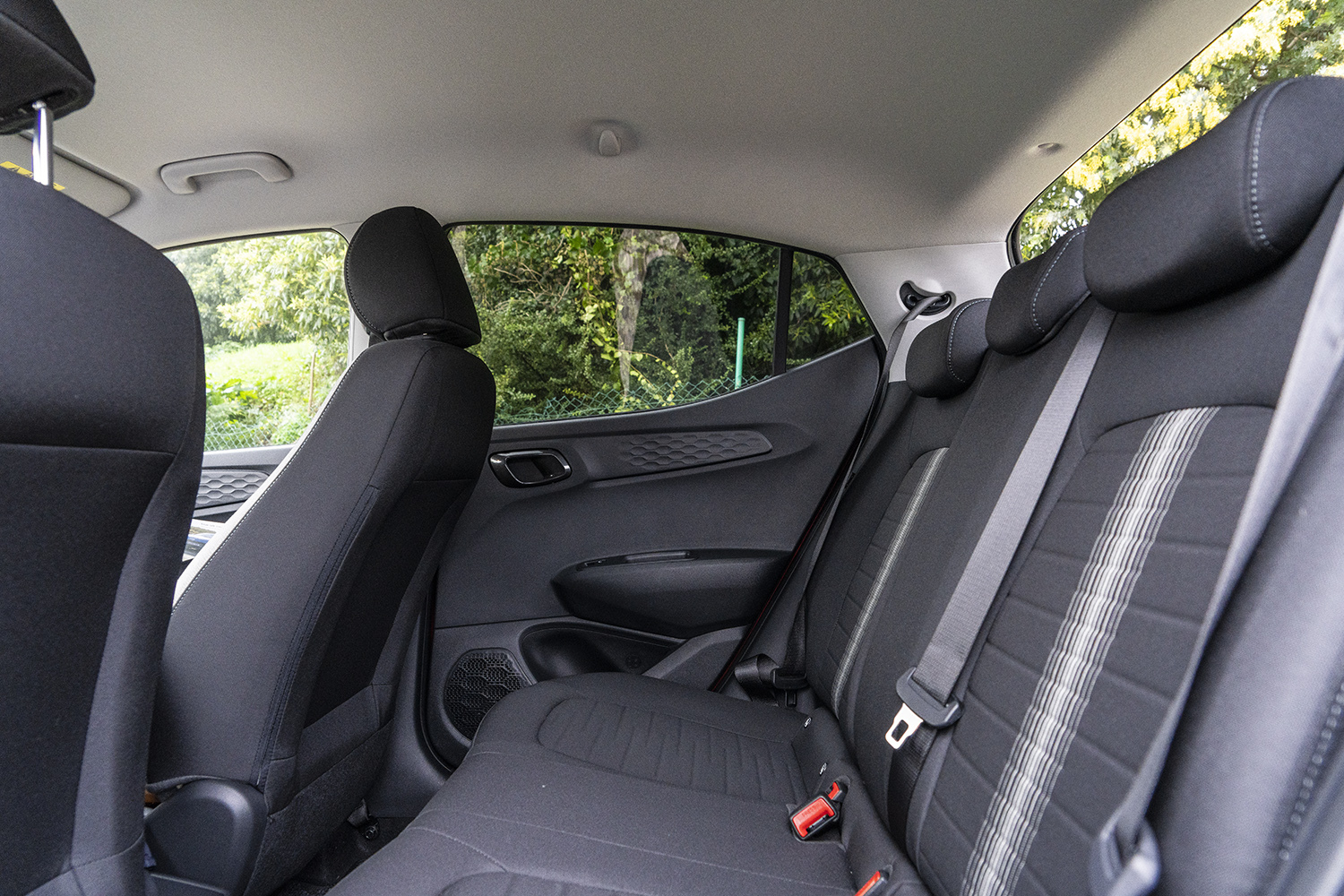 Hyundai i10 takapenkit