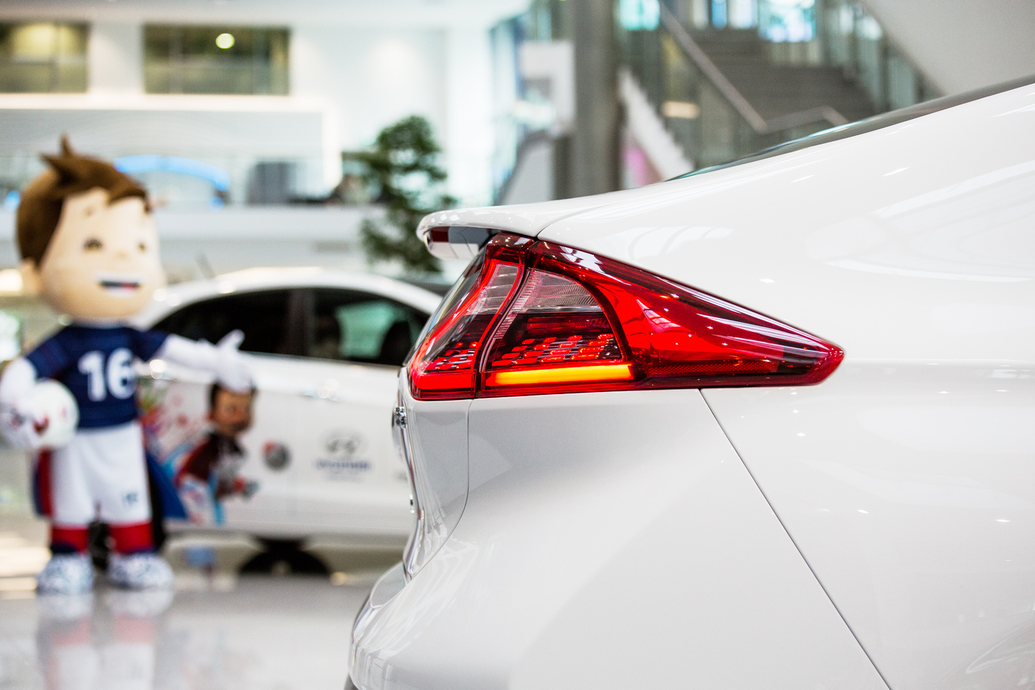 Hyundai IONIQ
