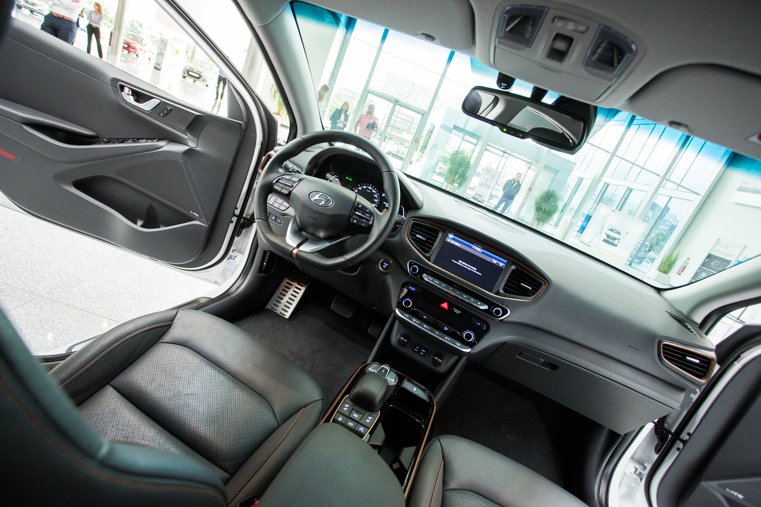 Hyundai IONIQ