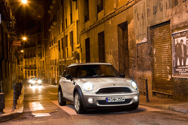 Autoesittely: Kaappariovinen Mini Cooper Clubman D