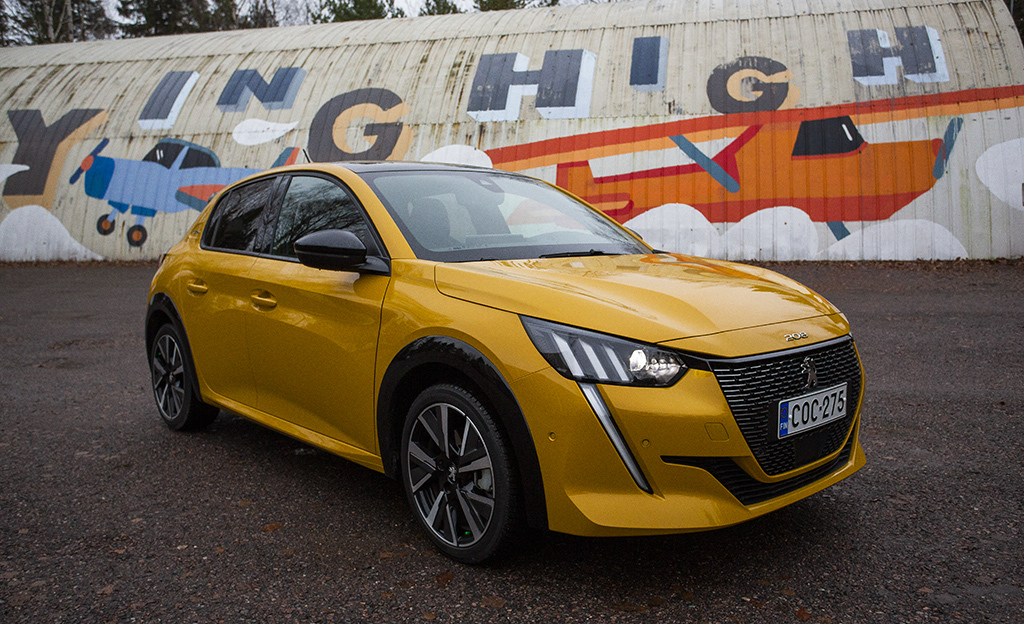 Peugeot 208
