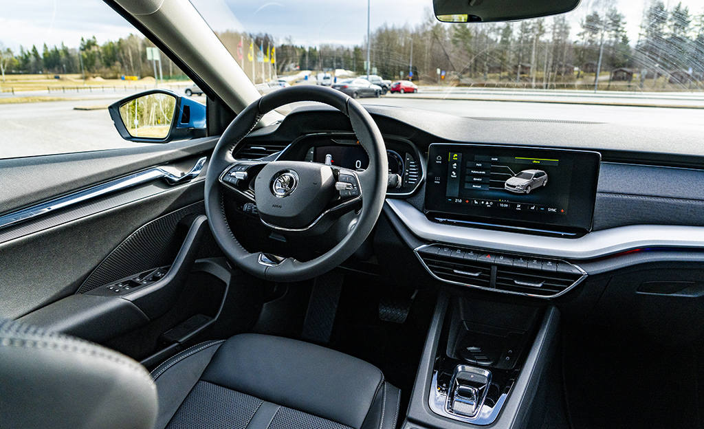 Skoda Octavia ohjaamo