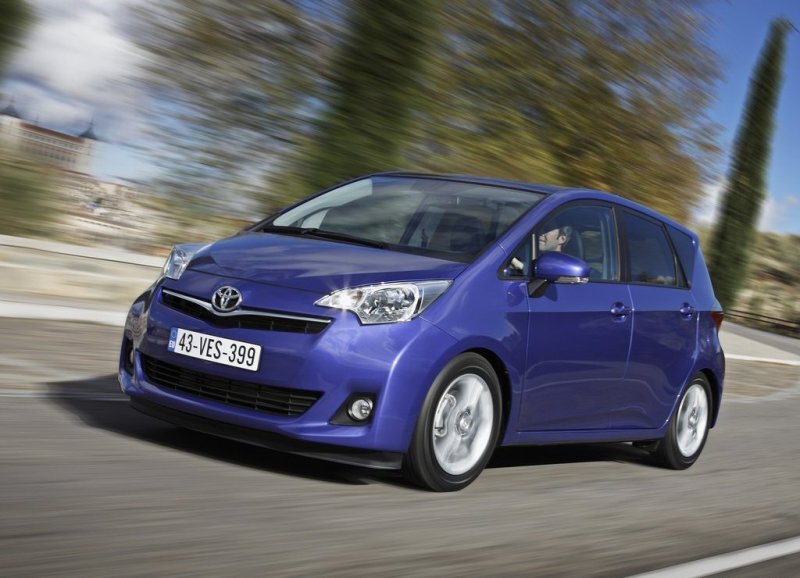 Koeajo Toyota Verso-S 1.33 VVT-i Linea Sol 