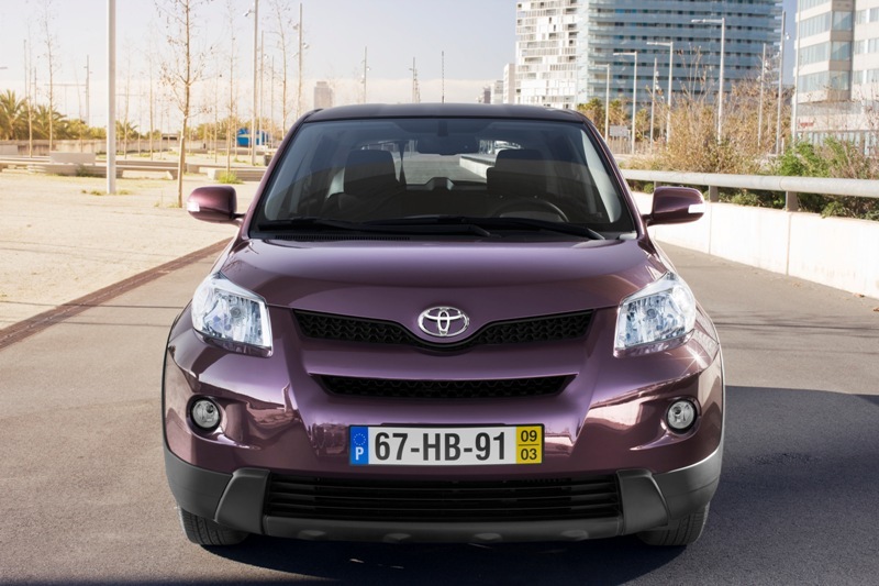 Autoesittely Toyota Urban Cruiser (2010)