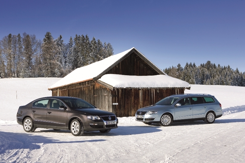 Autoesittely Volkswagen Passat (2010)
