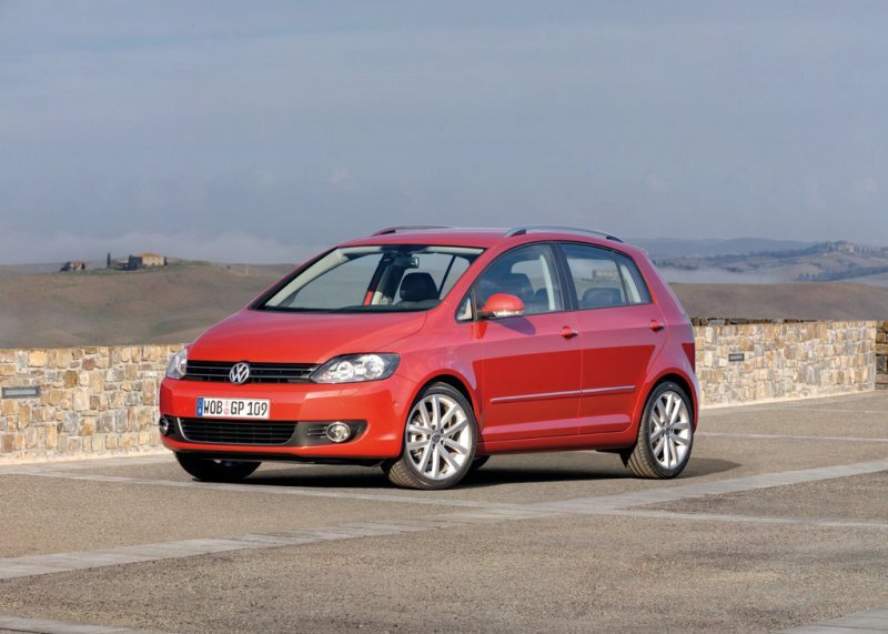 Autoesittely Volkswagen Golf Plus 2005-2009