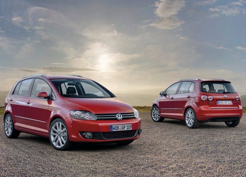 Autoesittely Volkswagen Golf Plus 2012