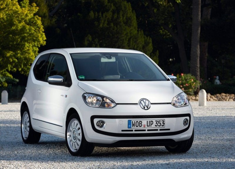 Autoesittely Volkswagen up! 2012