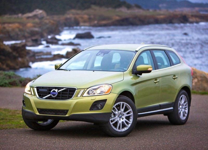 Autoesittely Volvo XC60 2012