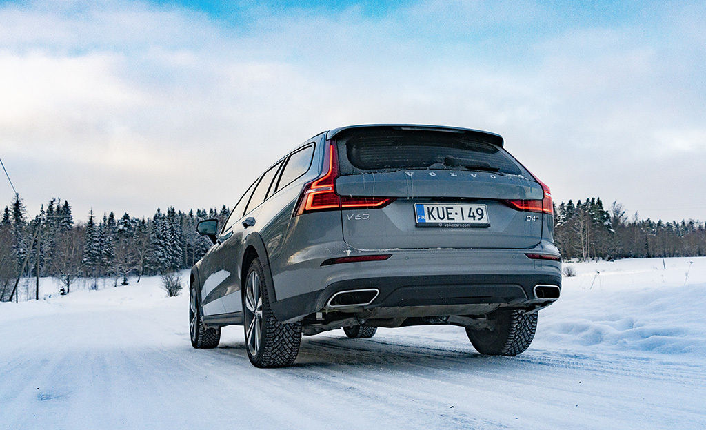 V60 Cross Country