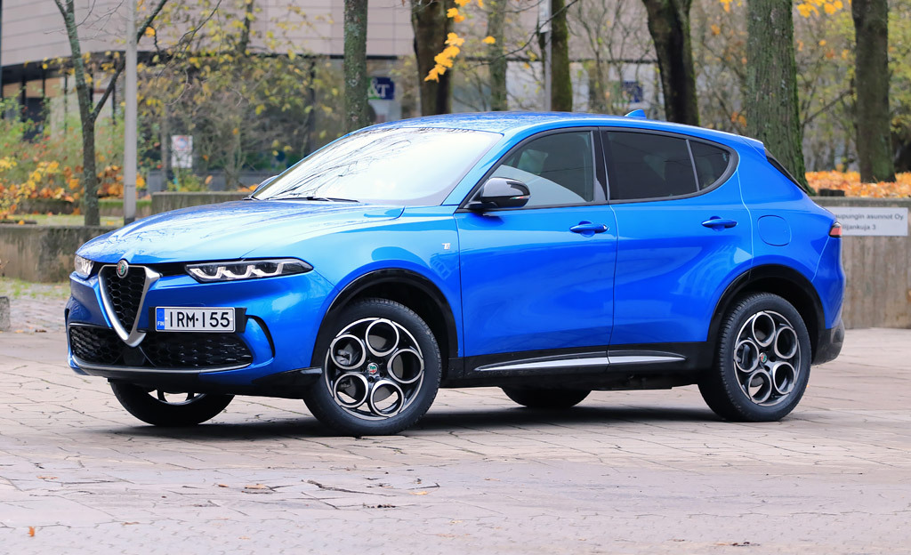 Koeajo: Alfa Romeo Tonale PHEV  – Kaunein katumaasturi sai lisää tehoa
