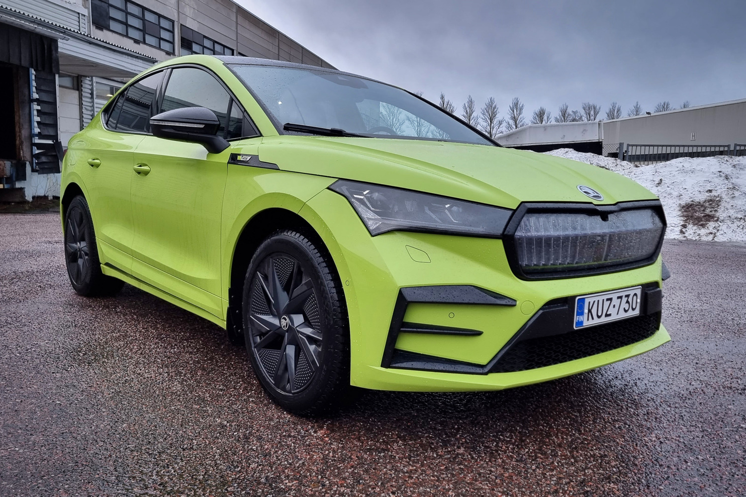 Koeajossa Skoda Enyaq RS Coupé iV - Yltääkö Enyaq RS suursuosikiksi Octavia RS:n tapaan?