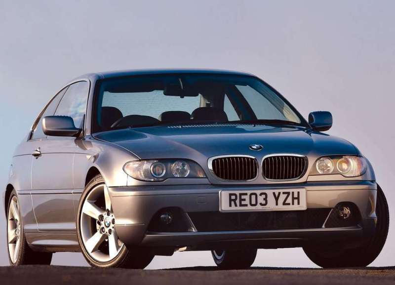 Autoesittely BMW 3-sarja E46