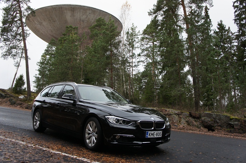 Koeajo BMW 330d Touring 2012