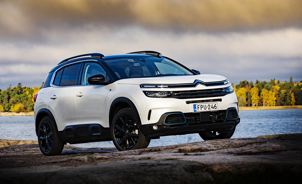 Mukavuuden uusi tuleminen – ensifiilikset Citroën C5 Aircross -lataushybridistä