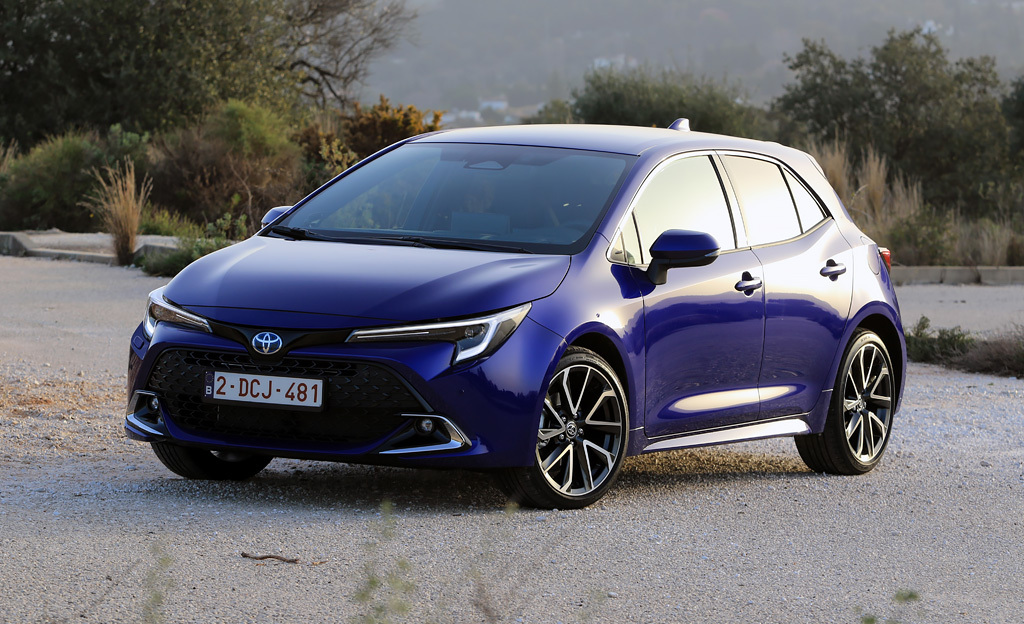 Arkiauto sai uutta ilmettä – koeajossa Toyota Corolla
