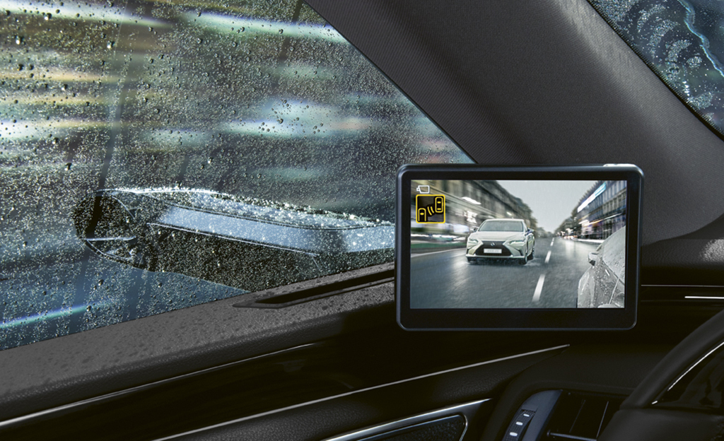 Hyvästi kuollut kulma – Lexus esittelee uudet laajakulmaiset virtuaalipeilit