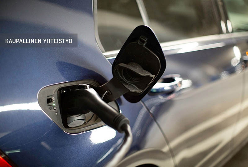 Fiksu lataa sähköautonsa kotona – asiantuntijan vinkit oman latausaseman hankintaan