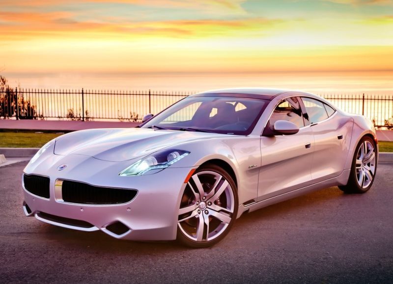 Autoesittely Fisker Karma 2010-2012