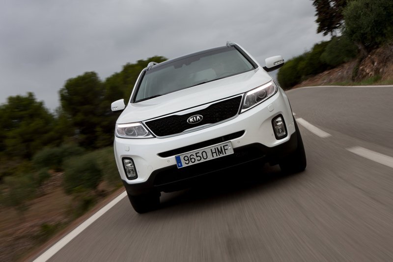 Autoesittely Kia Sorento 2013