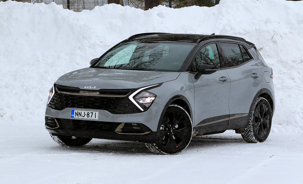 Koeajo: Kia Sportage PHEV -juhlamalli – Hinta putosi, varustelu parani