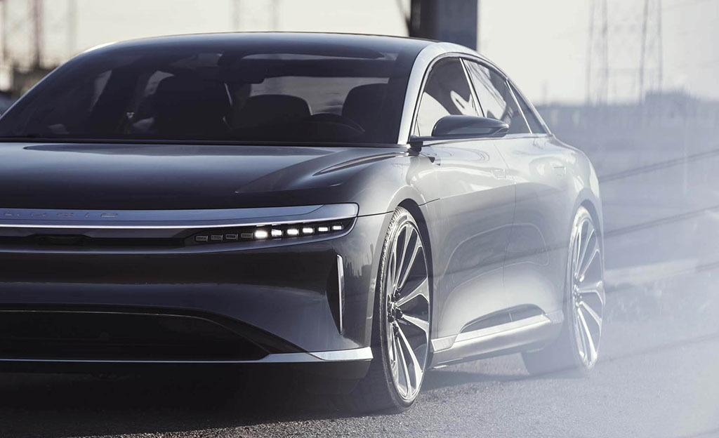 Markkinoiden himoittavin sähköauto? Tällaisella paketilla Lucid Air hamuaa suomalaisten sydämiin