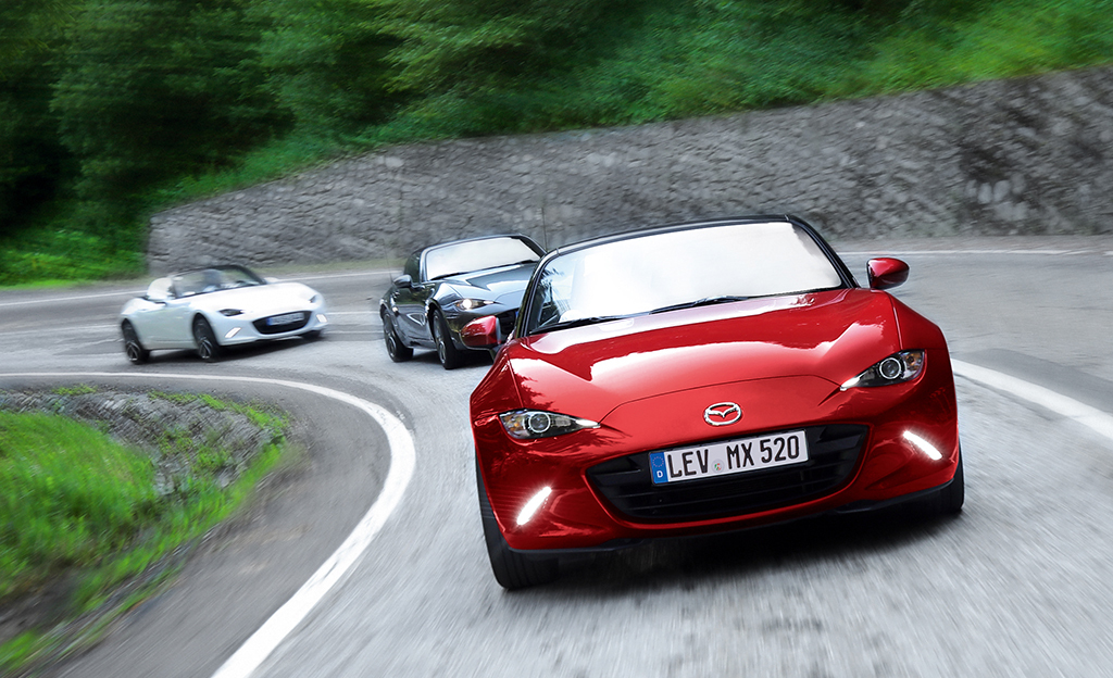 Mazda yllättää Auto 2018 -tapahtumassa – MX-5 -roadsterista edullinen 30 000 euron juhlamalli