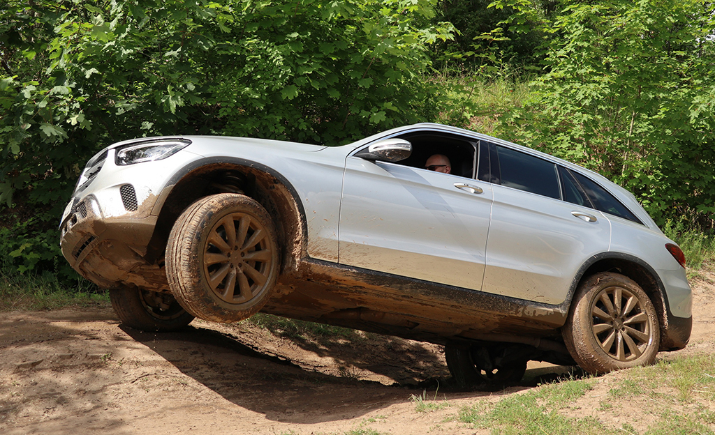 Mercedes-Benz GLC uudistuu – nämä ovat uutuuden kohokohdat